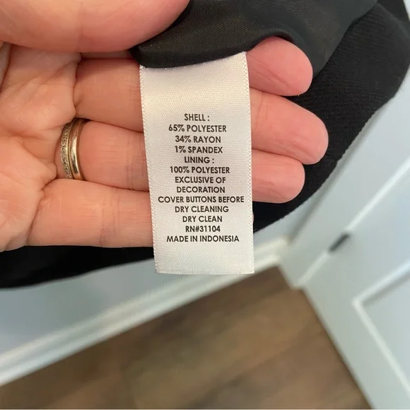 Crown & Ivy Elegant Black Pea Coat - Picture 8 of 9